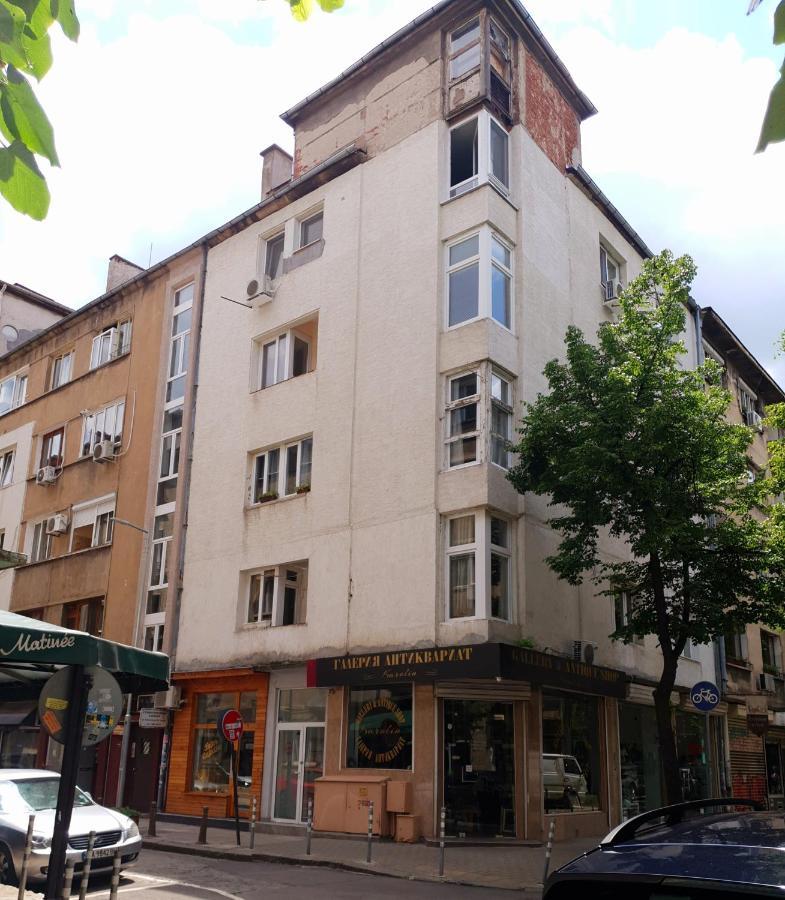 Top Center Apartment Next To Vitosha Boulevard Sofia Esterno foto